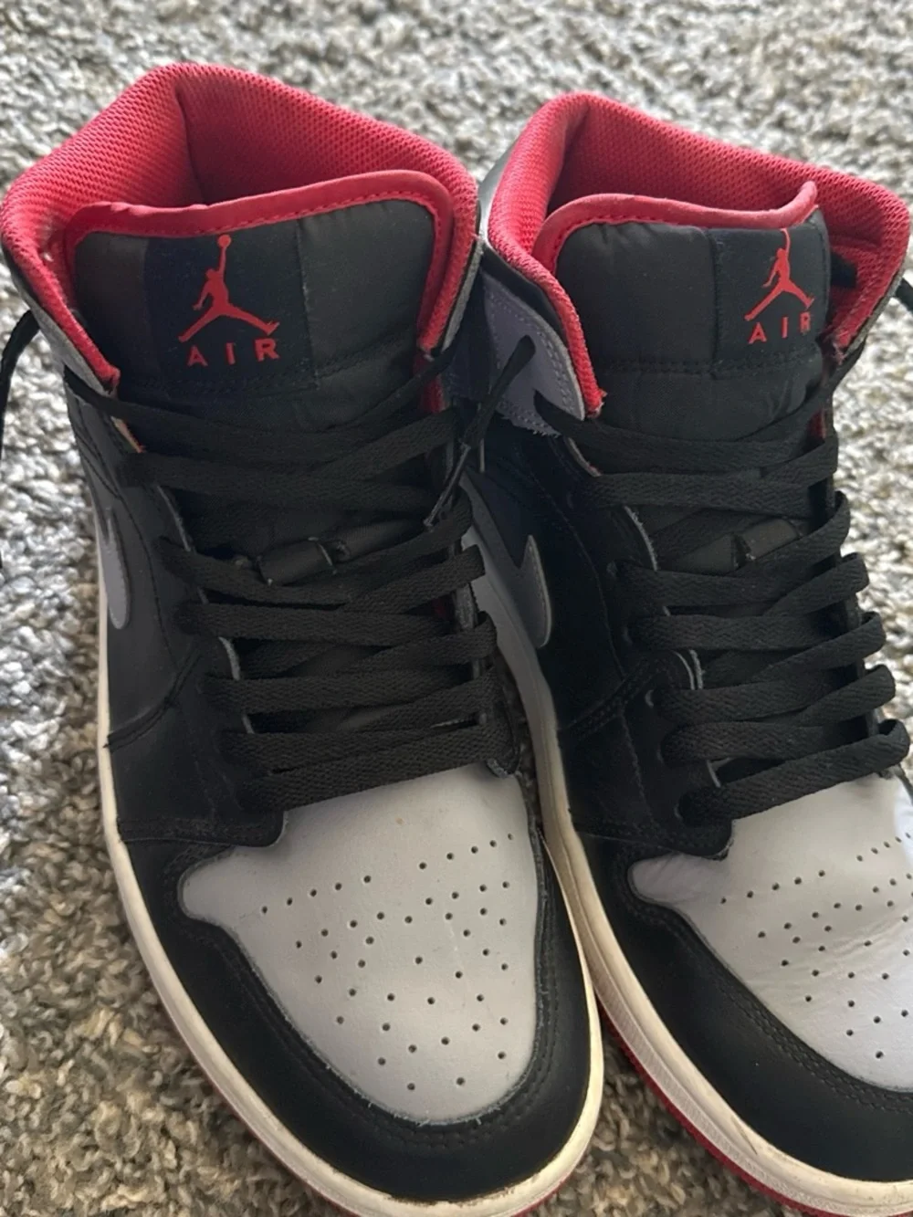 Jordan mid top